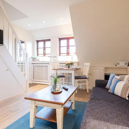 Haus Mittelstr Whg 4 Og Rechts Westerland